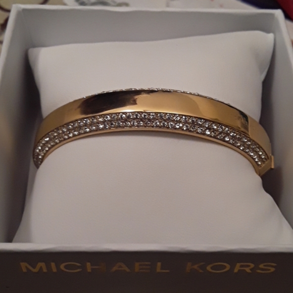 MICHAEL KORS BRACELET - Picture 2 of 6